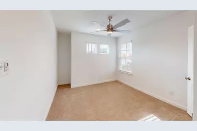 2920 Elle Drive, Grand Prairie, TX 75052 - Photo 35