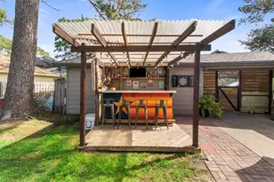 3804 September Dr, Baytown, TX 77521 - Photo 17