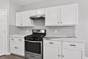 16311 Yabbie Dr, Sugar Land, TX 77498 - Photo 17