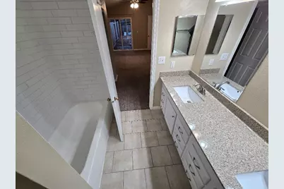 93 W High Oaks Circle, The Woodlands, TX 77380 - Photo 15