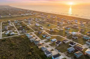 4413 Ranger Dr, Port Bolivar, TX 77650 - Photo 3