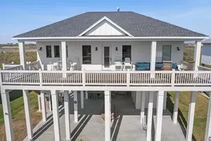 4413 Ranger Dr, Port Bolivar, TX 77650 - Photo 1