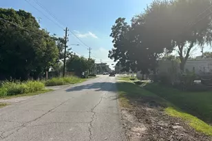 715 W Rittenhouse Rd, Houston, TX 77091 - Photo 3