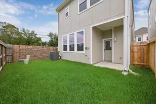 5617 Iris Harvest Dr, Houston, TX 77091 - Photo 11