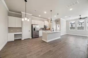 5617 Iris Harvest Dr, Houston, TX 77091 - Photo 3