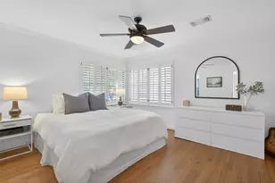 1426 Freedonia Dr, Houston, TX 77055 - Photo 23