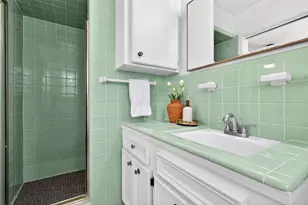 1426 Freedonia Dr, Houston, TX 77055 - Photo 25