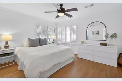 1426 Freedonia Drive, Houston, TX 77055 - Photo 23