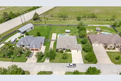 11219 Kings Point Boulevard Boulevard, Mont Belvieu, TX 77535 - Photo 45