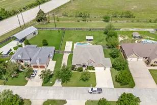 11219 Kings Point Blvd Blvd, Mont Belvieu, TX 77535 - Photo 45