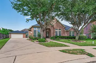 5242 Fountainbrook Ln, Sugar Land, TX 77479 - Photo 3