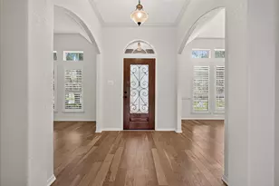 5242 Fountainbrook Ln, Sugar Land, TX 77479 - Photo 7