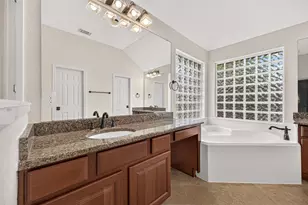 5242 Fountainbrook Ln, Sugar Land, TX 77479 - Photo 39