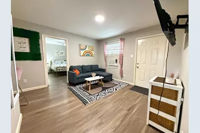 1412 E 35th Street #2, Houston, TX 77022 - Photo 5