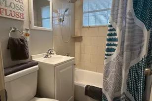 1412 E 35th St, Houston, TX 77022 - Photo 9