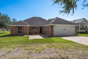 1539 Hillebrandt Rd, Beaumont, TX 77705 - Photo 7