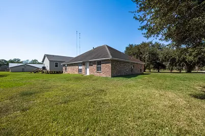 1539 Hillebrandt Road, Beaumont, TX 77705 - Photo 9