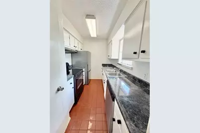 8281 Kingsbrook Road #256, Houston, TX 77024 - Photo 19