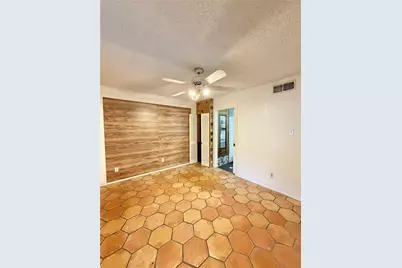 8281 Kingsbrook Road #256, Houston, TX 77024 - Photo 9
