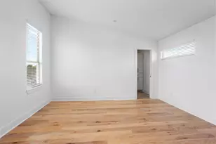 319 Eastwood St, Houston, TX 77011 - Photo 31