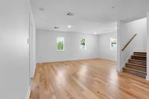 319 Eastwood St, Houston, TX 77011 - Photo 33