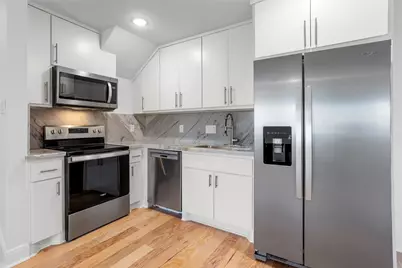 319 Eastwood Street, Houston, TX 77011 - Photo 25