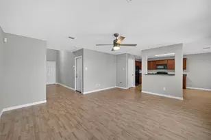 7023 Rosebud Hollow Ln, Richmond, TX 77469 - Photo 9