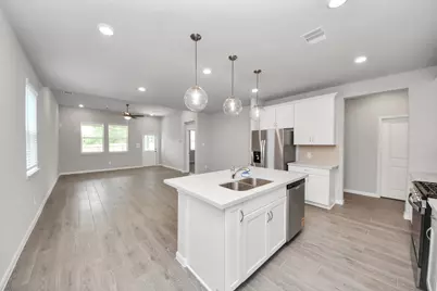 19556 Stripe Hill Bend, Conroe, TX 77356 - Photo 13