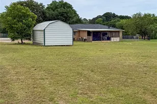 616 Lakeview Dr, Grapeland, TX 75844 - Photo 27