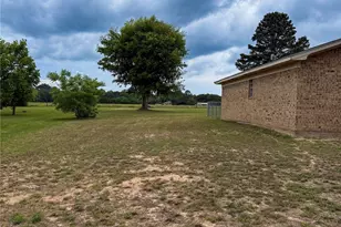 616 Lakeview Dr, Grapeland, TX 75844 - Photo 25