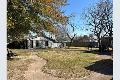 1085 Saint Clair Street, Houston, TX 77088 - Photo 3