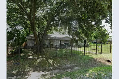 1085 Saint Clair Street, Houston, TX 77088 - Photo 15