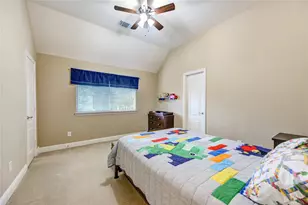 18 Arbor Bend Dr, Houston, TX 77070 - Photo 21