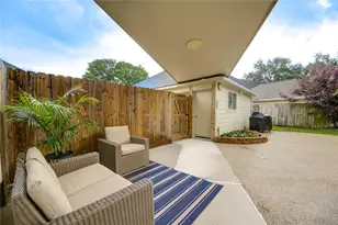 18 Arbor Bend Dr, Houston, TX 77070 - Photo 23