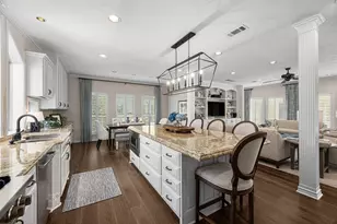 211 Golfview Dr, Richmond, TX 77469 - Photo 15