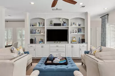 211 Golfview Drive, Richmond, TX 77469 - Photo 9