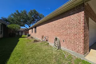 18631 Mosshill Estates Ln, Cypress, TX 77429 - Photo 7