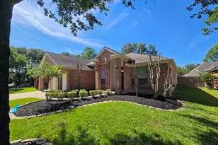 18631 Mosshill Estates Ln, Cypress, TX 77429 - Photo 3