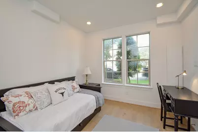 615 Nagle Street, Houston, TX 77003 - Photo 9