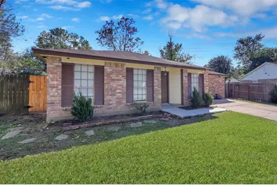 1018 Surrey Court, Tomball, TX 77375 - Photo 1