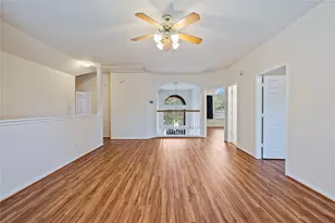 2143 Winding Springs Dr, League City, TX 77573 - Photo 31