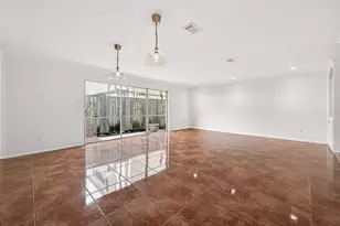 13244 Trail Hollow Dr, Houston, TX 77079 - Photo 7