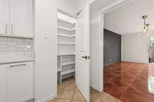 13244 Trail Hollow Dr, Houston, TX 77079 - Photo 15