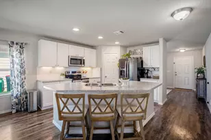 18711 Callalily Bloom Ct, Tomball, TX 77377 - Photo 7