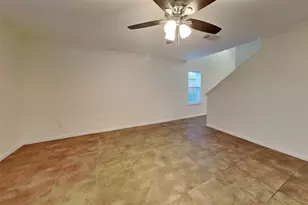 32334 Summer Park Ln, Conroe, TX 77385 - Photo 3