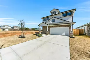 4221 Red Cedar Ring Ln, Pinehurst, TX 77362 - Photo 3