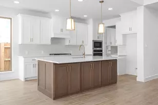 6535 Sparkling Citrus St, Manvel, TX 77578 - Photo 9