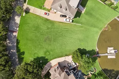1210 Spring Cress Lane, Taylor Lake Village, TX 77586 - Photo 5