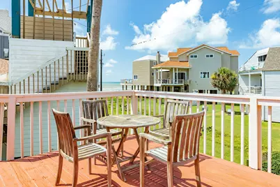 4231 Pelican Lane, Galveston, TX 77554 - Photo 11