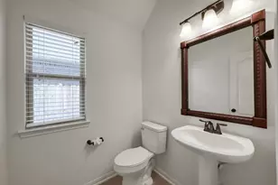 17223 Rookery Ct, Conroe, TX 77385 - Photo 9